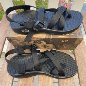 Women’s Chaco Z2 Wide Size 10